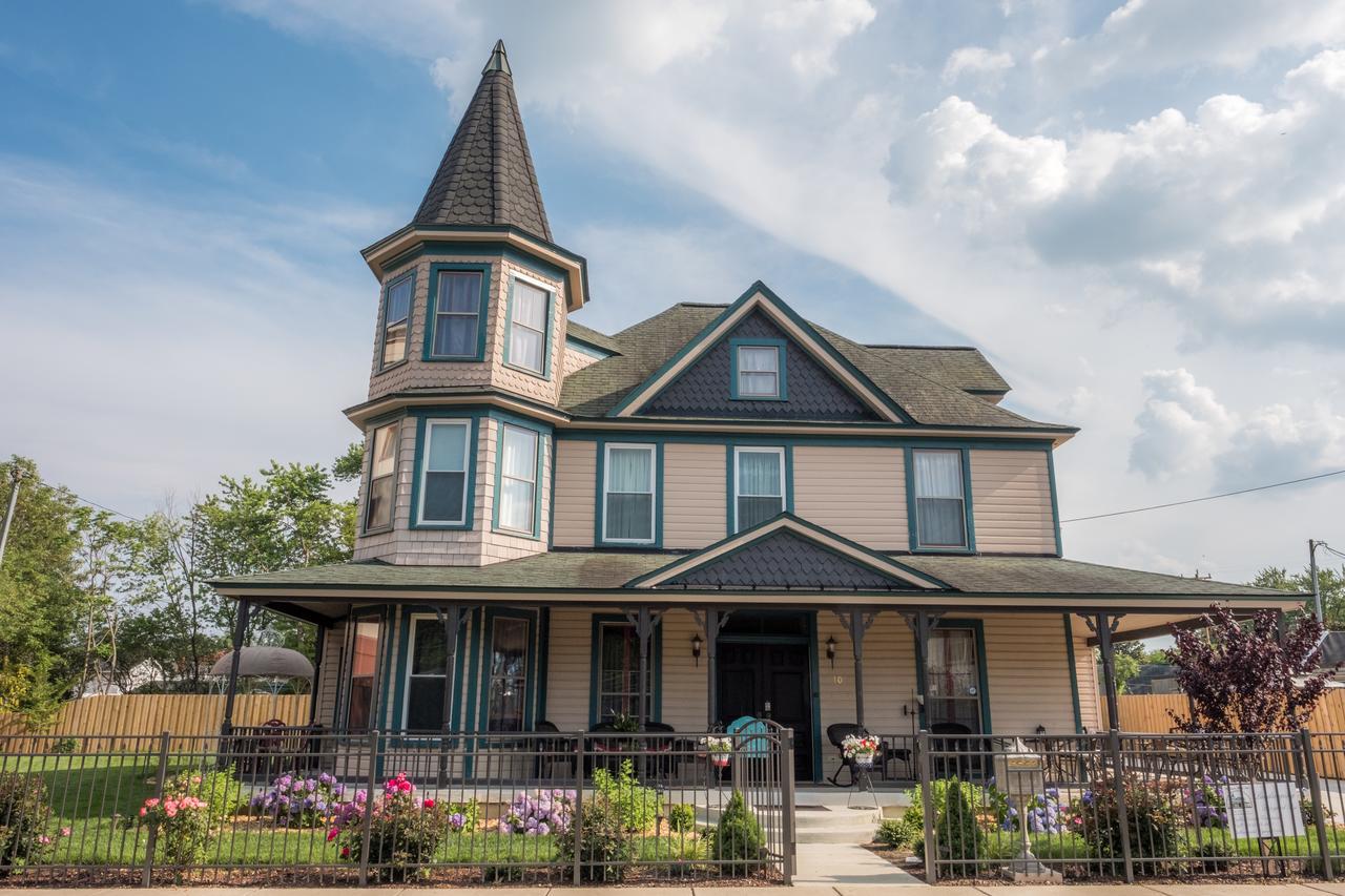 Dennison Street Inn, B & B 콜로니얼 비치 외부 사진